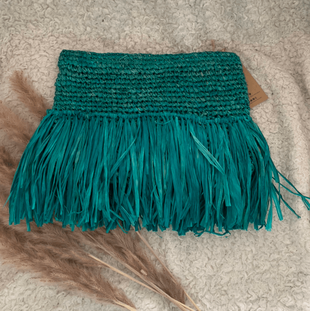 MORGANE - Natural Raffia Straw Clutch